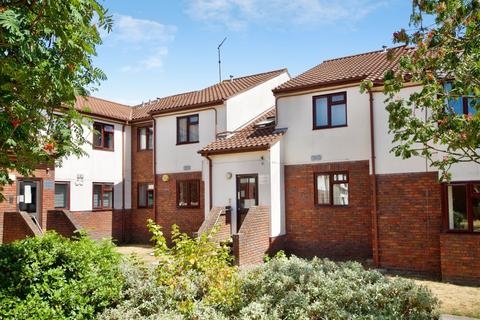 Teresa Mews, Walthamstow, E17
