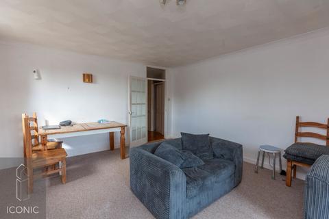 2 bedroom apartment for sale, Fakenham Road, Taverham, Norwich