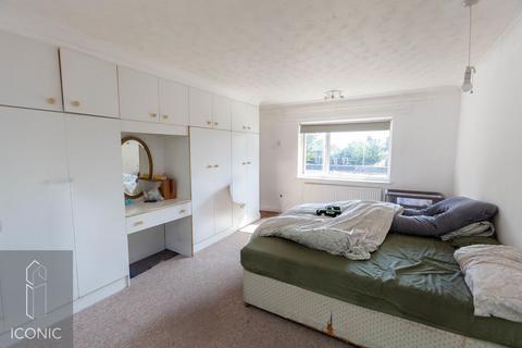 2 bedroom apartment for sale, Fakenham Road, Taverham, Norwich