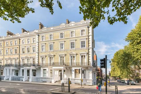 Studio to rent, Cranley Gardens, London, SW7