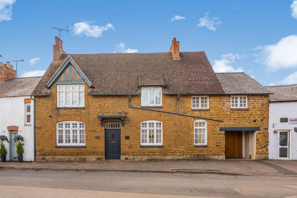 Banbury O2 High Street, Bodicote 5 bed character property for sale - £800,000