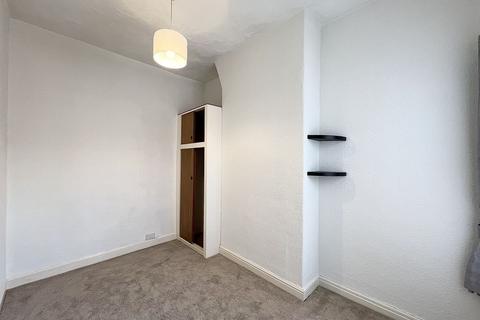 2 bedroom terraced house to rent, Langton Street, Salford