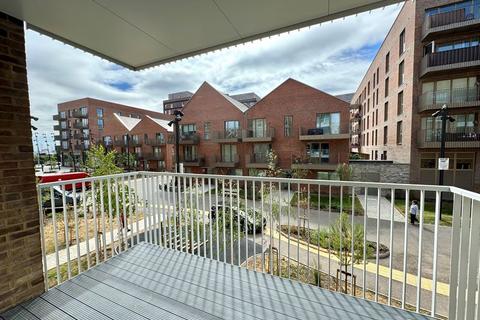 2 bedroom apartment to rent, Mansfield Apartments, Frogley Park, Barking, IG11
