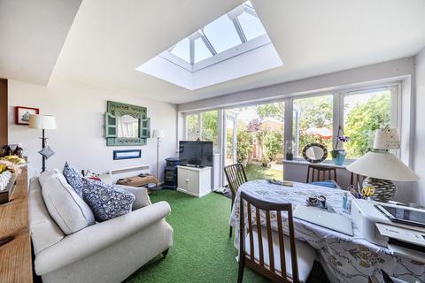 undefined, Harefields, Oxford