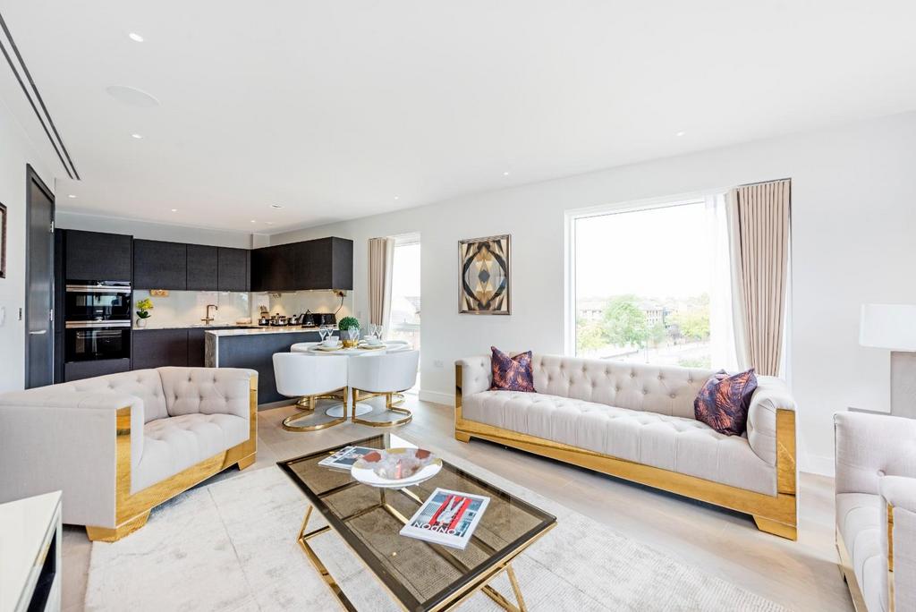 Apartment in Chelsea Creek - More