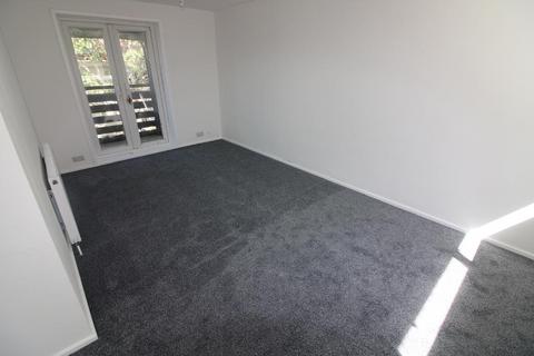 2 bedroom flat to rent, Heelands, Milton Keynes MK13