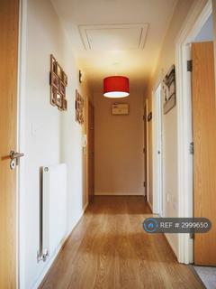 2 bedroom flat to rent, Chelmer Road, Chelmsford, CM2