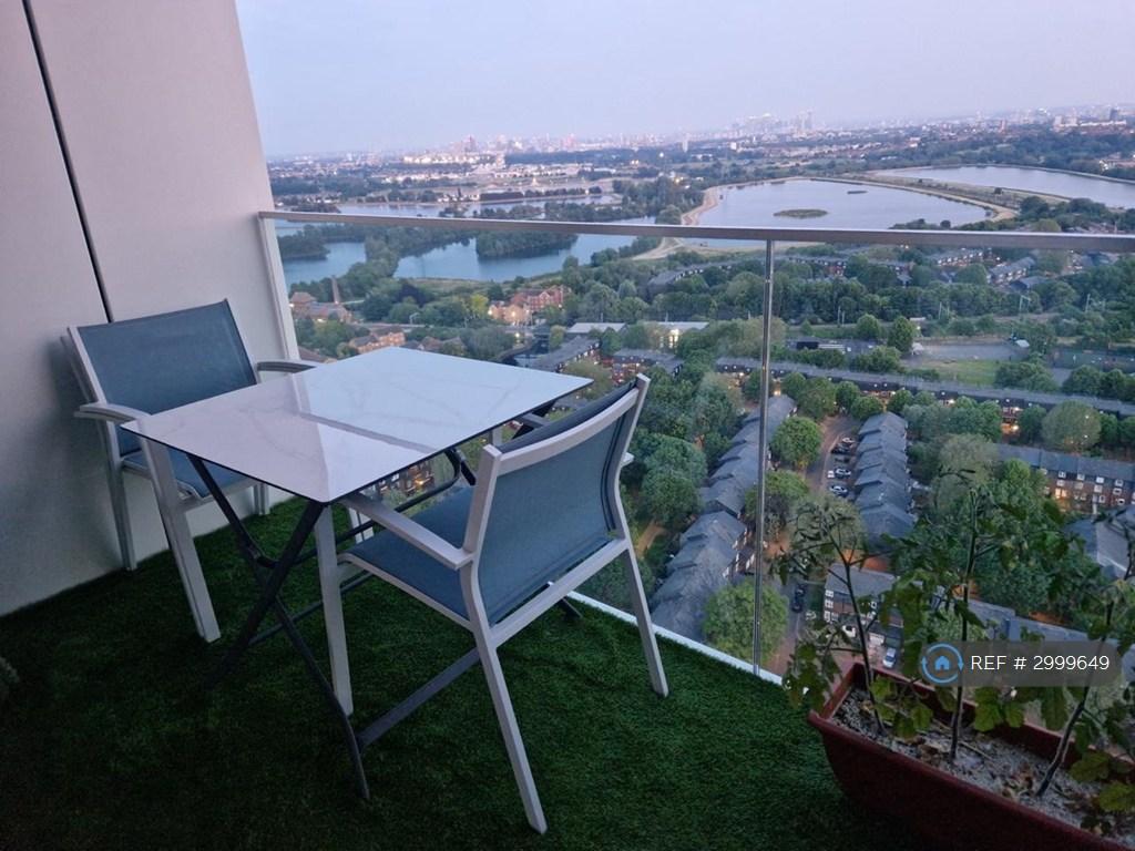 Apartment in London - More