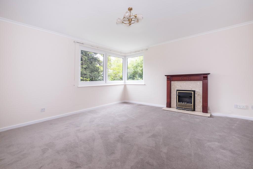 Apartment in Surbiton - View 2