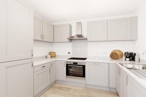 2 bedroom apartment for sale, Plot 92, Hamwick - Two Bedroom Apartment 715SQFT at Centenary Quay, John Thornycroft Road SO19