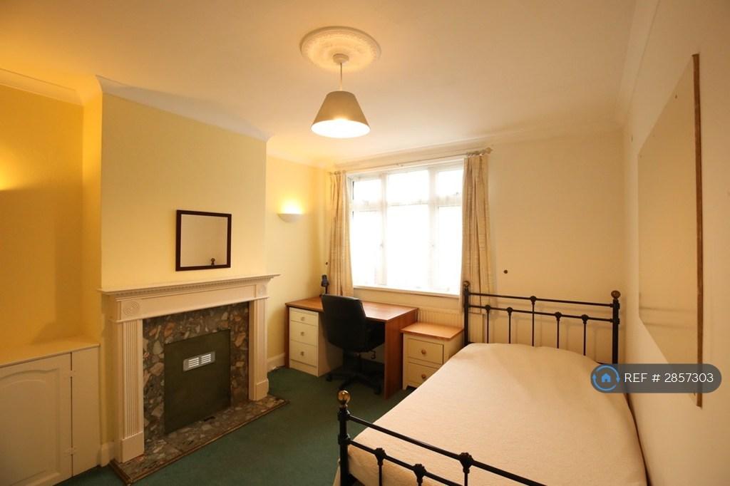 Burgess Road, Southampton, SO16