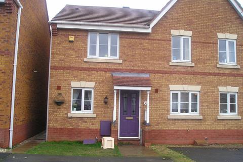 2 bedroom semi-detached house to rent, 7 Balmoral Way, Walsall, WS2 7RL