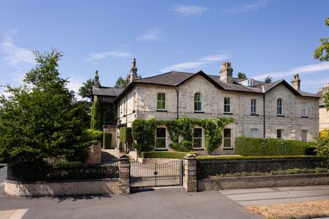 6 bedroom semi-detached house for sale, Tadcaster Road, York, North Yorkshire, YO24