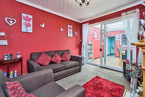 3 bedroom terraced house for sale, Alexandra Road, Tipton