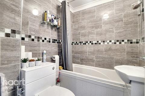 1 bedroom apartment to rent, The Ridings, Luton