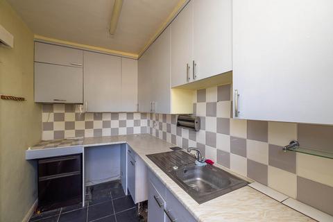 3 bedroom semi-detached house for sale, Elmfield Road, Rossington, DN11