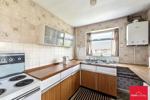2 bedroom semi-detached bungalow for sale, Newlands Avenue, Irlam, M44