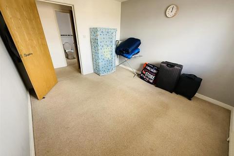 1 bedroom flat to rent, Childes Court, Henry Street, CV11 5SQ