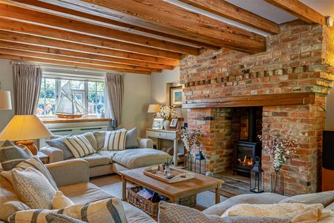 5 bedroom detached house for sale, Woodside Lane, New Milton, Hampshire, BH25