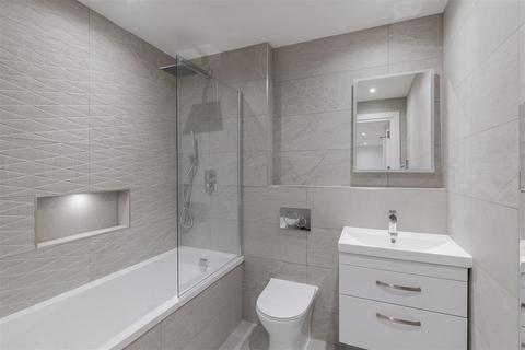 Studio to rent, Waterwood House, 4 Frayswater Place, Uxbridge