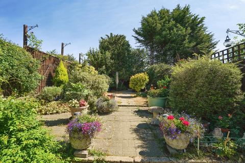 undefined, Stroud Road, Gloucester, Gloucestershire, GL1