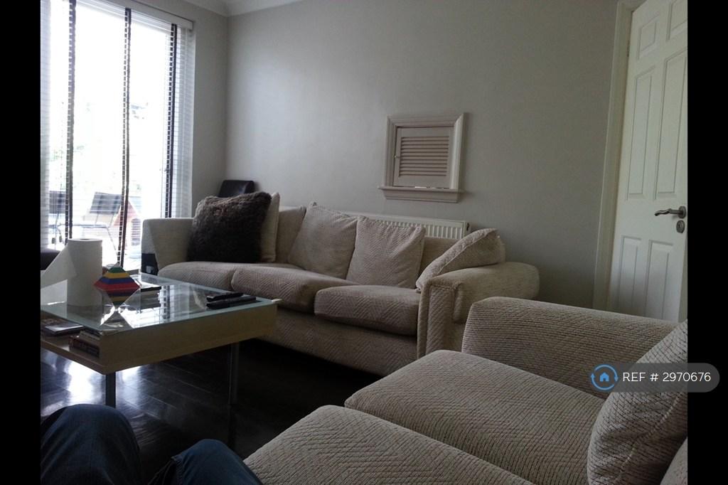 House in London - View 5