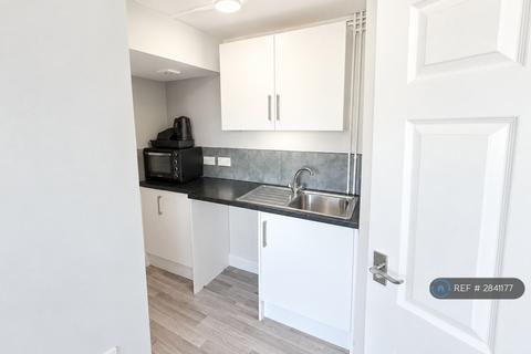 1 bedroom in a house share to rent, Wensleydale, Hemel Hempstead, HP2