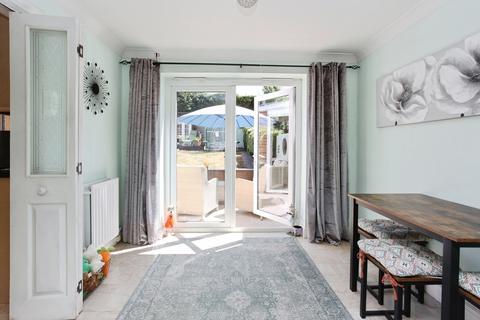 3 bedroom semi-detached house for sale, Hunt Road, Tonbridge, Kent, TN10