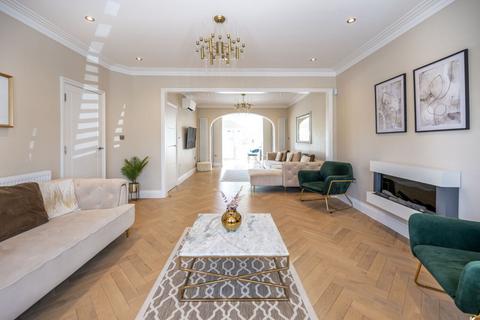 4 bedroom semi-detached house to rent, Warren Road, Wanstead, London, E11