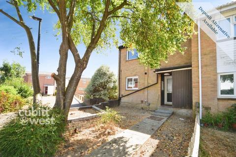 3 bedroom terraced house to rent, Cuckfield Close, Crawley, RH11