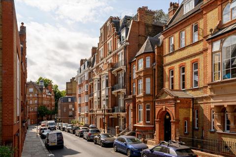 1 bedroom flat for sale, Tite Street, London SW3