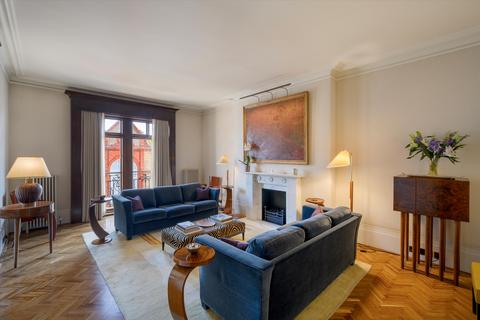 1 bedroom flat for sale, Tite Street, London SW3