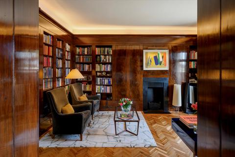 1 bedroom flat for sale, Tite Street, London SW3