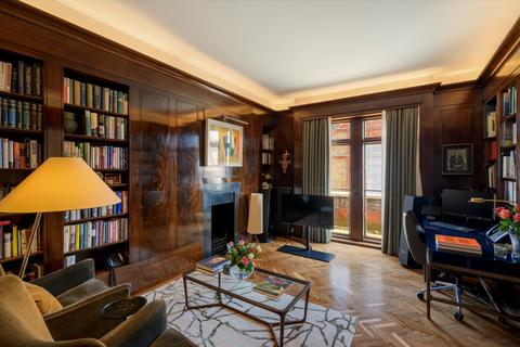 1 bedroom flat for sale, Tite Street, London SW3