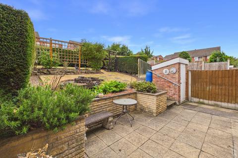 3 bedroom semi-detached house for sale, Peters Close, Arnold, Nottingham