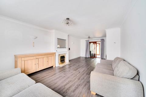 3 bedroom detached house for sale, Queens Walk Terrace, Queens Walk, Ruislip