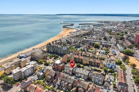 5 bedroom semi-detached house for sale, Royal Mews, Ramsgate, Albion Road