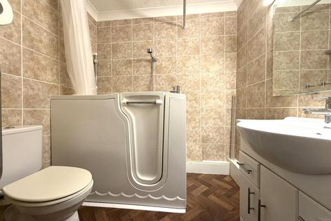 undefined, High Street, Baldock SG7