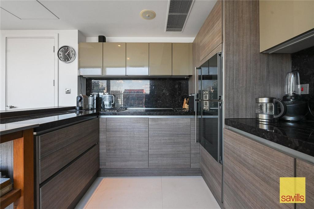 Apartment in London - View 3
