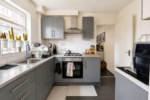 3 bedroom terraced house for sale, Sixth Avenue, Manor Park, E12 5PP