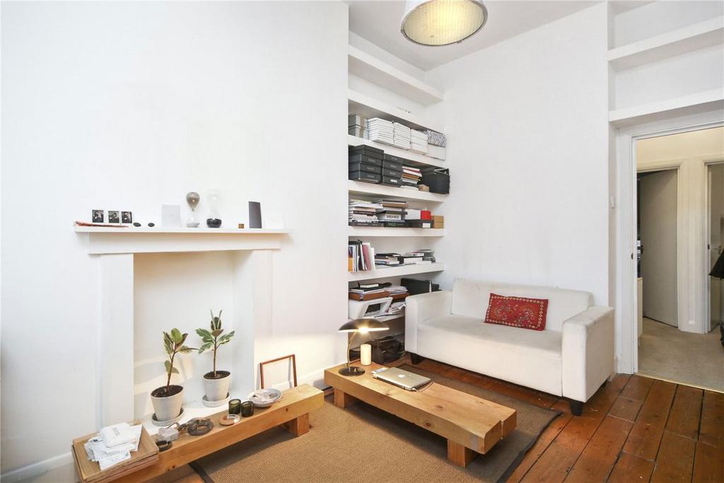 Apartment in London - View 2