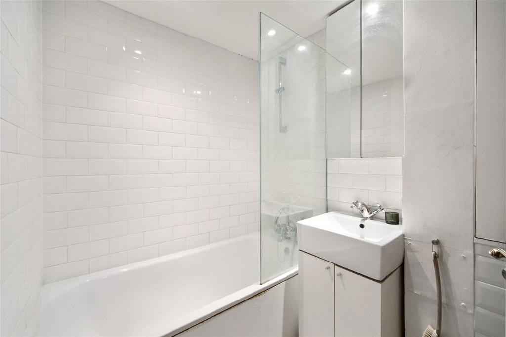 Apartment in London - View 5