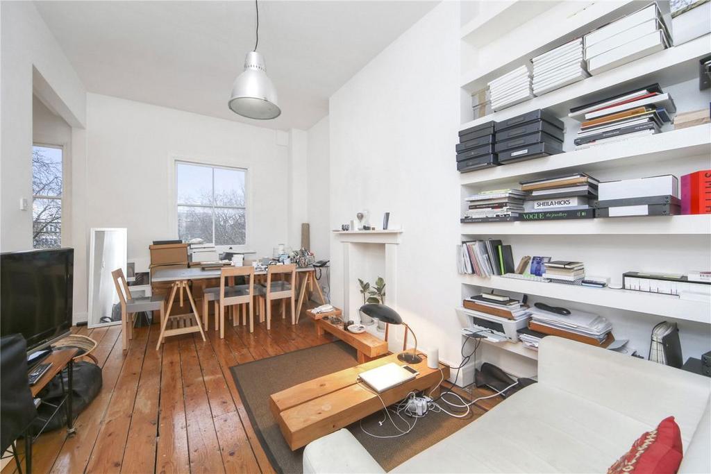 Apartment in London - More