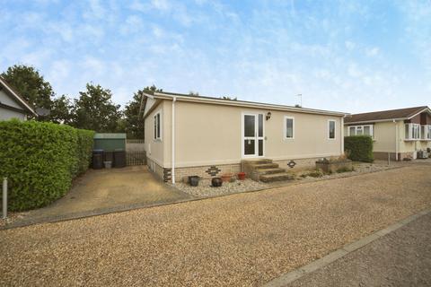 2 bedroom park home for sale, Debenham Corner, Wetheringsett, STOWMARKET