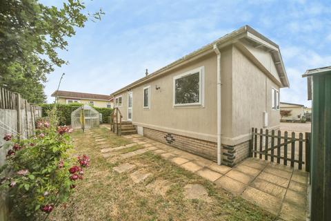 2 bedroom park home for sale, Debenham Corner, Wetheringsett, STOWMARKET