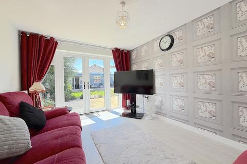 4 bedroom bungalow for sale, Lambourne Close, Walsall WS6