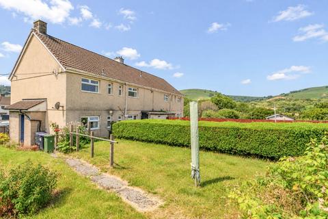2 bedroom flat for sale, Heol Waun, Talywain, NP4