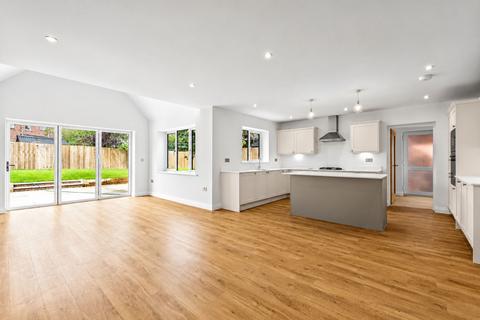 undefined, Lyttleton Gate, Studley, Warwickshire, B80