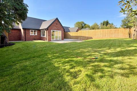 undefined, Lyttleton Gate, Studley, Warwickshire, B80
