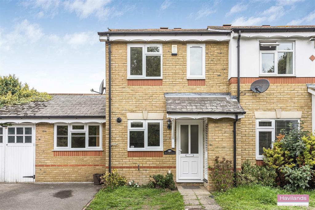 Semi-detached house exterior, driveway